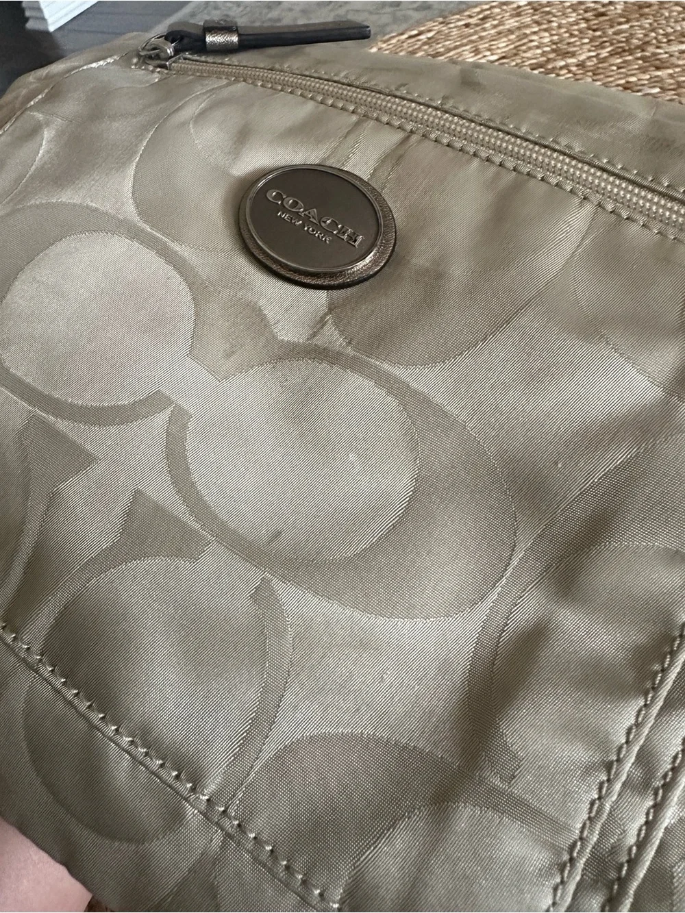 COACH F77408 Getaway Nylon File Crossbody Shoulder Bag Purse Taupe